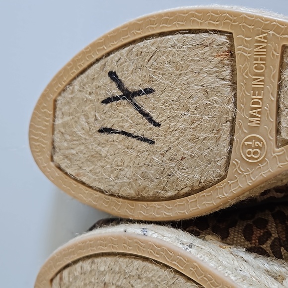 CHICO'S WOMENS CHEETAH WEDGES/ ESPADRILLES SIZE 8.5 NEW WITHOUT BOX - Picture 12 of 15